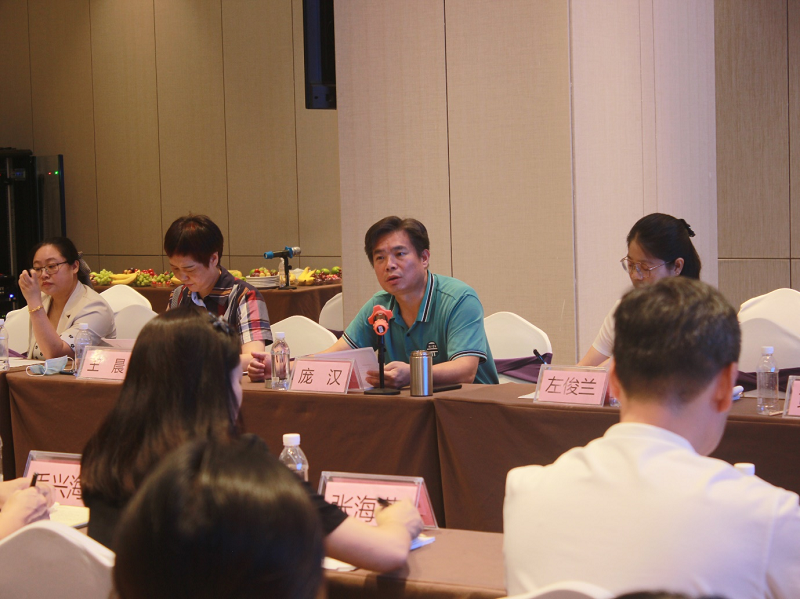 一家人一条心一路拼！ 庞汉赴控股公司广西建信发展工作调研